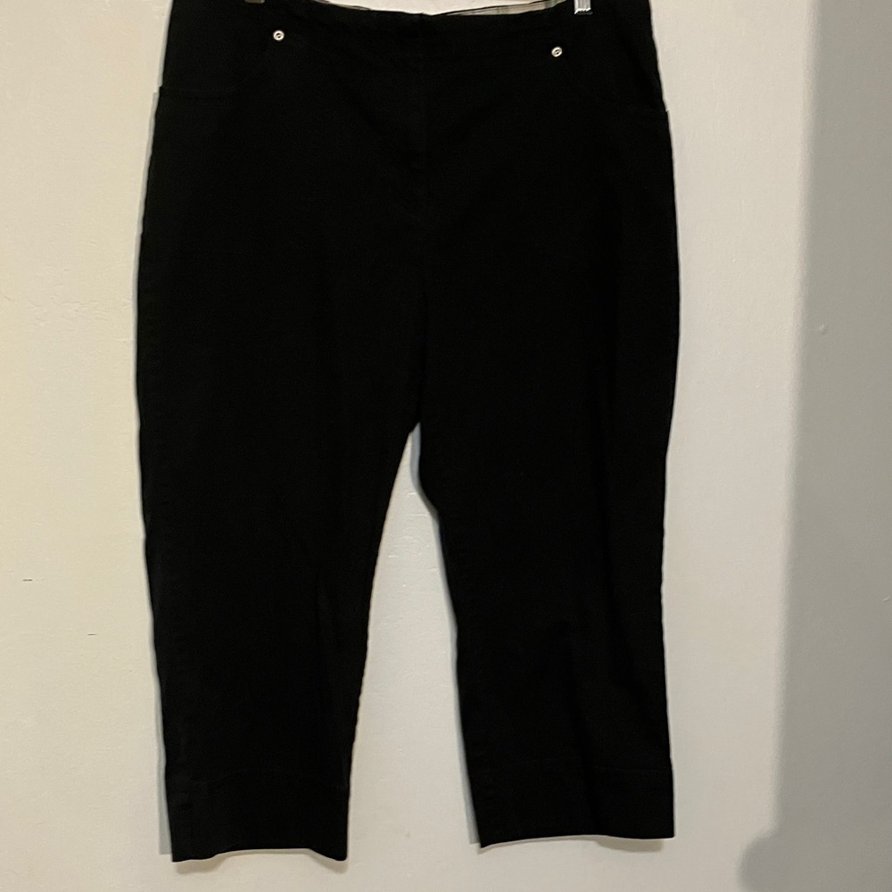French laundry sport cotton stretch, capris size 16